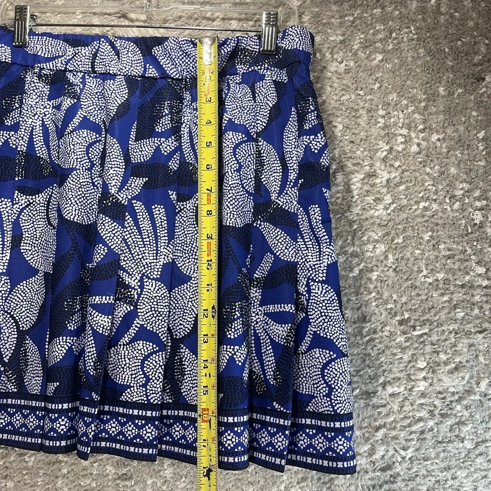 Chico's Floral Pleated Pull On Skort Skirt 1, 8 Pockets Colorful Outdoor Modest